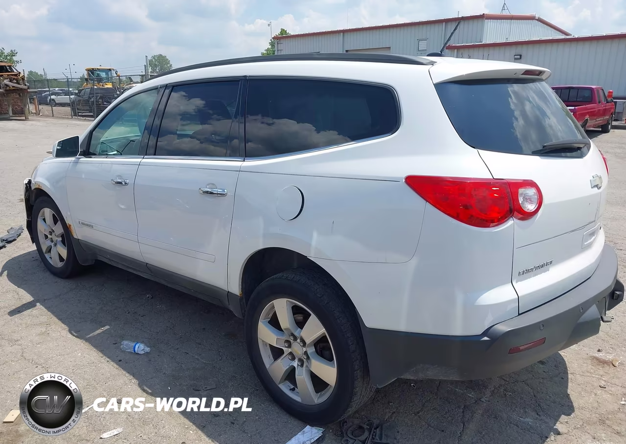 2009 Chevrolet Traverse Lt VIN:1GNEV23DX9S159845 - 3