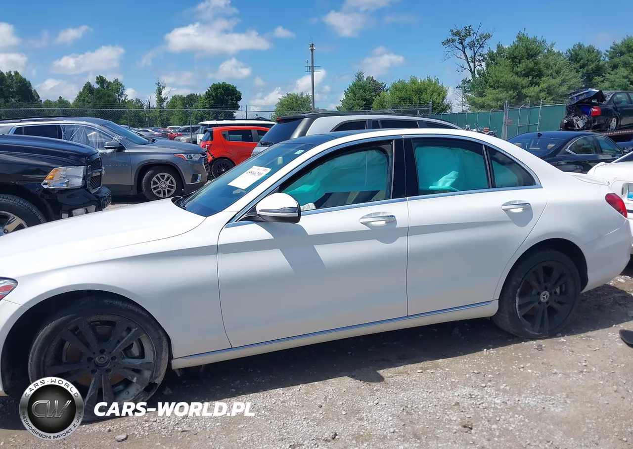 2016 Mercedes-Benz C 300 4Matic VIN:55SWF4KB3GU149477 - 14