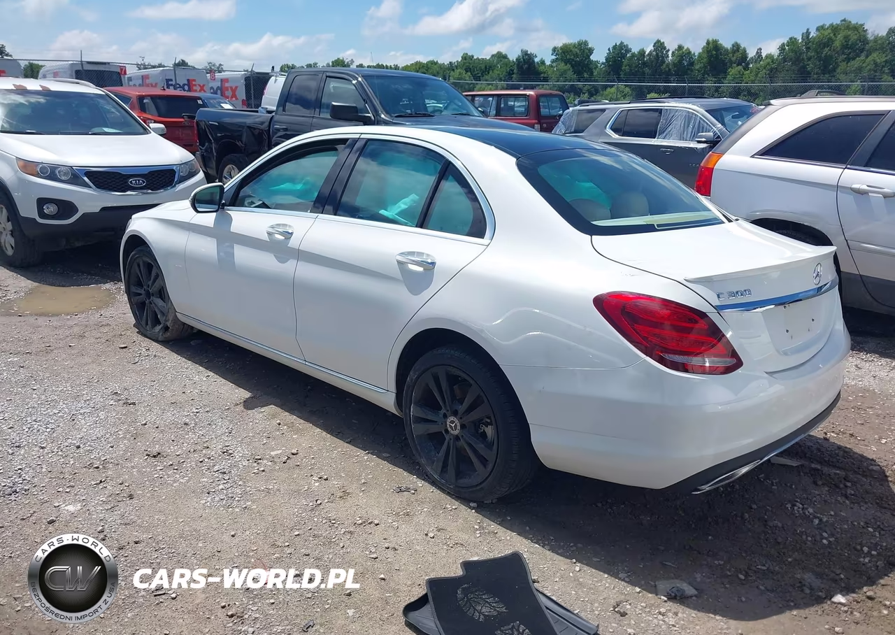 2016 Mercedes-Benz C 300 4Matic VIN:55SWF4KB3GU149477 - 3