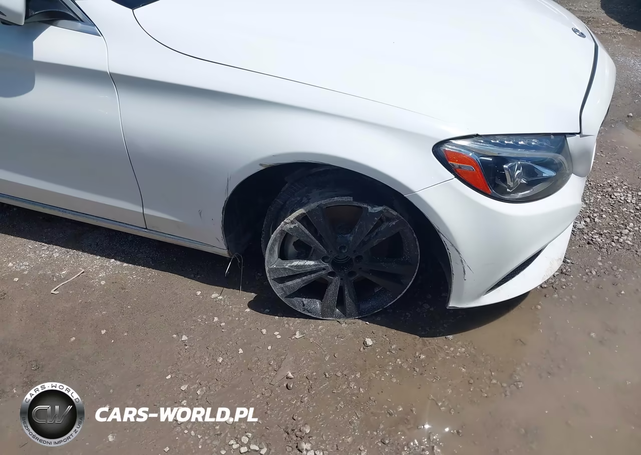 2016 Mercedes-Benz C 300 4Matic VIN:55SWF4KB3GU149477 - 6
