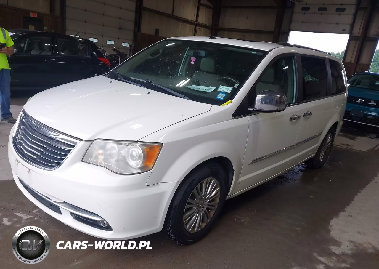 2011 Chrysler Town & Country Limited VIN:2A4RR6DG9BR609937 - 2