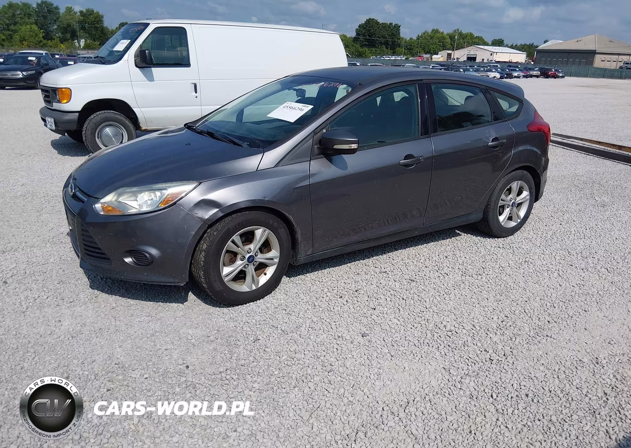 2014 Ford Focus Se VIN:1FADP3K27EL429595 - 2