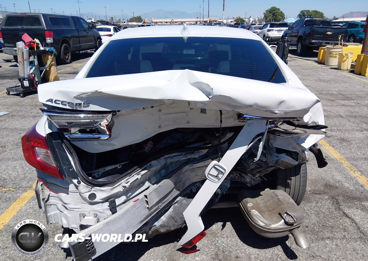 2018 Honda Accord Lx VIN:1HGCV1F10JA062886 - 17