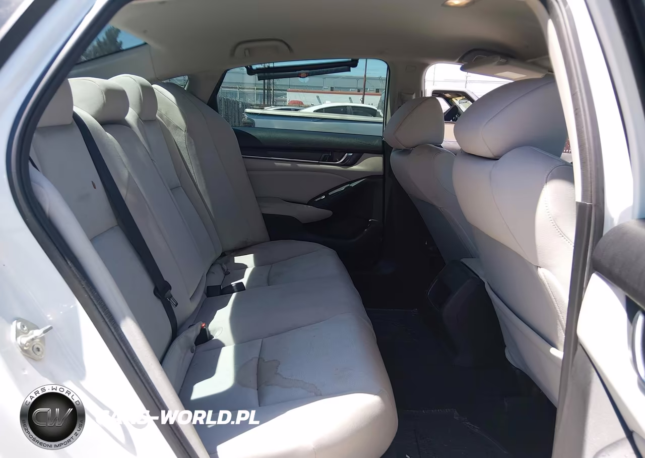 2018 Honda Accord Lx VIN:1HGCV1F10JA062886 - 8