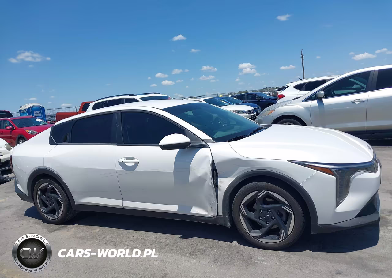 2025 Kia K4 Ex VIN:3KPFU4DE8SE123258 - 13