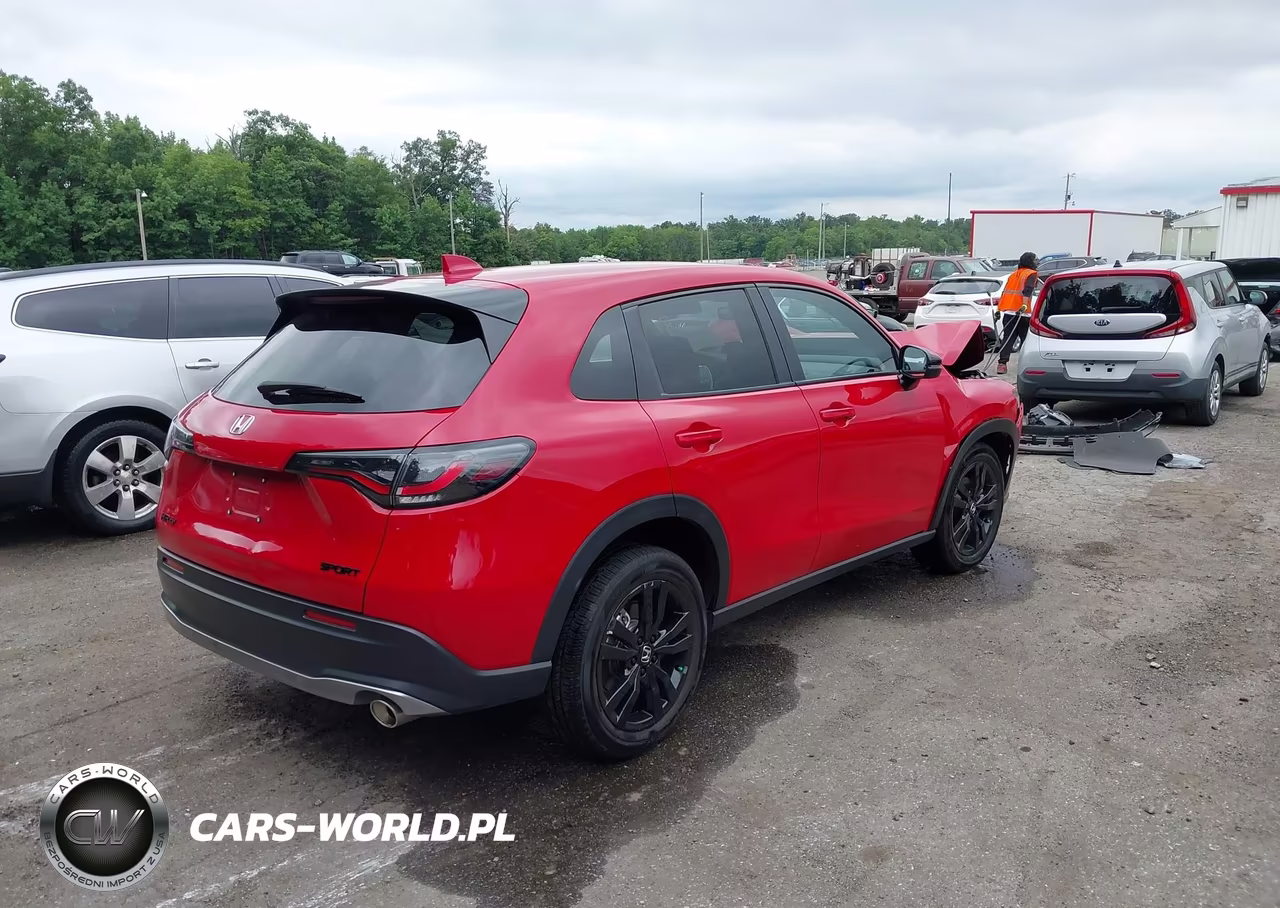 2026 Honda Hr-V Awd Sport VIN:3CZRZ2H55TM708393 - 4