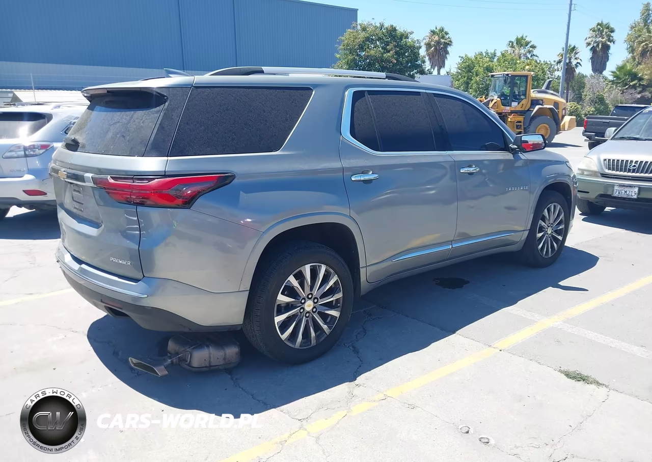 2023 Chevrolet Traverse Fwd Premier VIN:1GNERKKWXPJ193469 - 4
