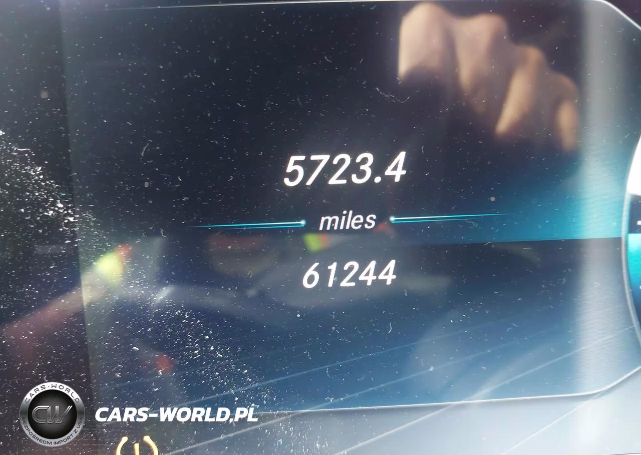 2018 Mercedes-Benz E 300 VIN:WDDZF4JB0JA379127 - 16