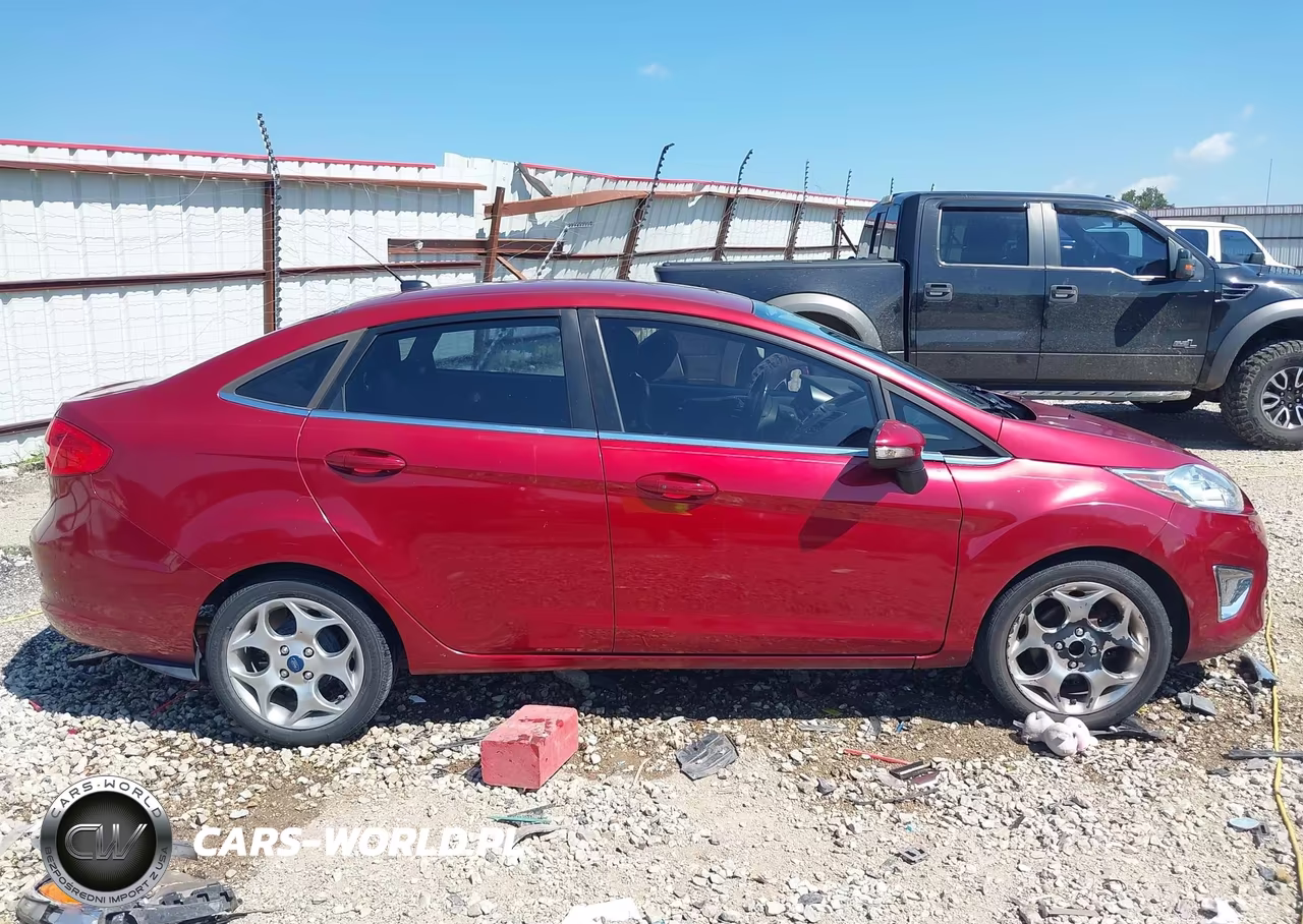 2013 Ford Fiesta Titanium VIN:3FADP4CJ9DM118890 - 13