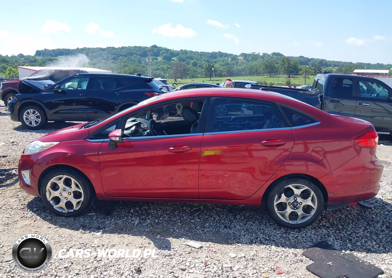 2013 Ford Fiesta Titanium VIN:3FADP4CJ9DM118890 - 14