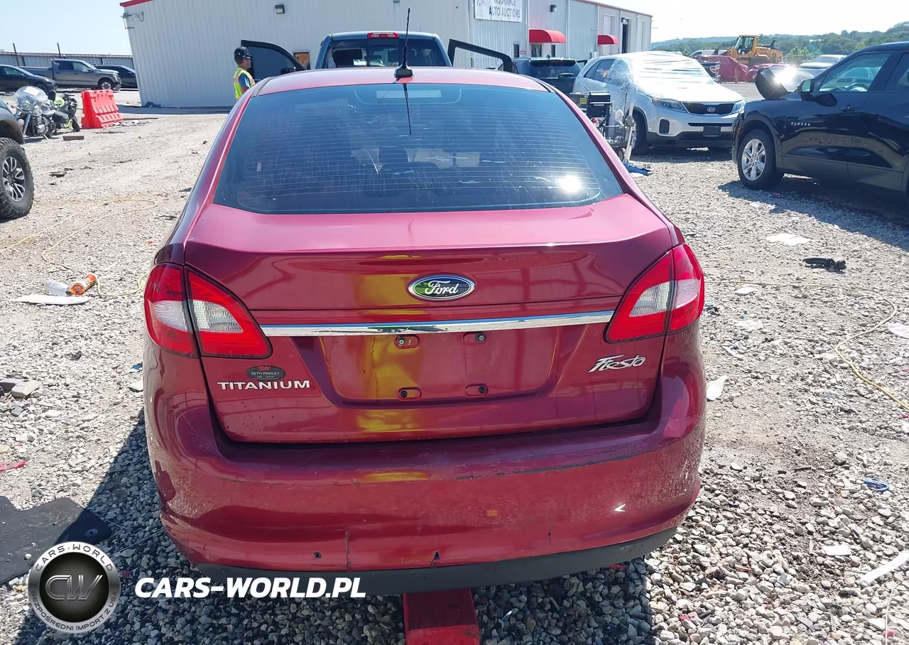 2013 Ford Fiesta Titanium VIN:3FADP4CJ9DM118890 - 16