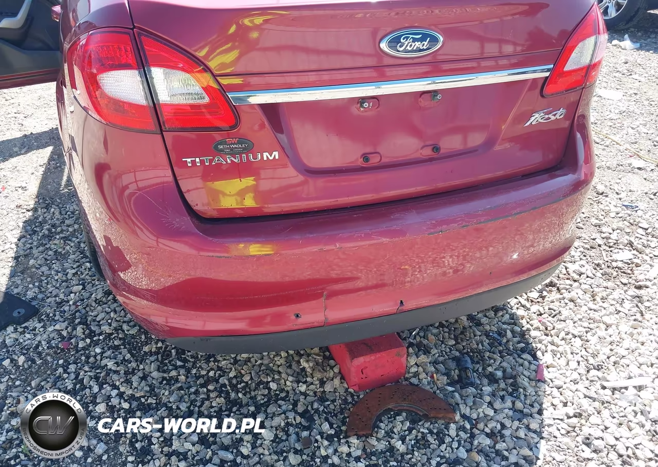 2013 Ford Fiesta Titanium VIN:3FADP4CJ9DM118890 - 6