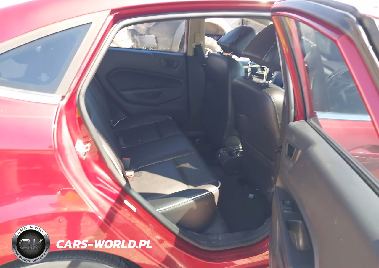 2013 Ford Fiesta Titanium VIN:3FADP4CJ9DM118890 - 8