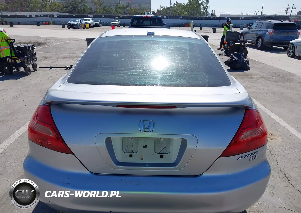 2005 Honda Accord 3.0 Ex VIN:1HGCM826X5A000642 - 16