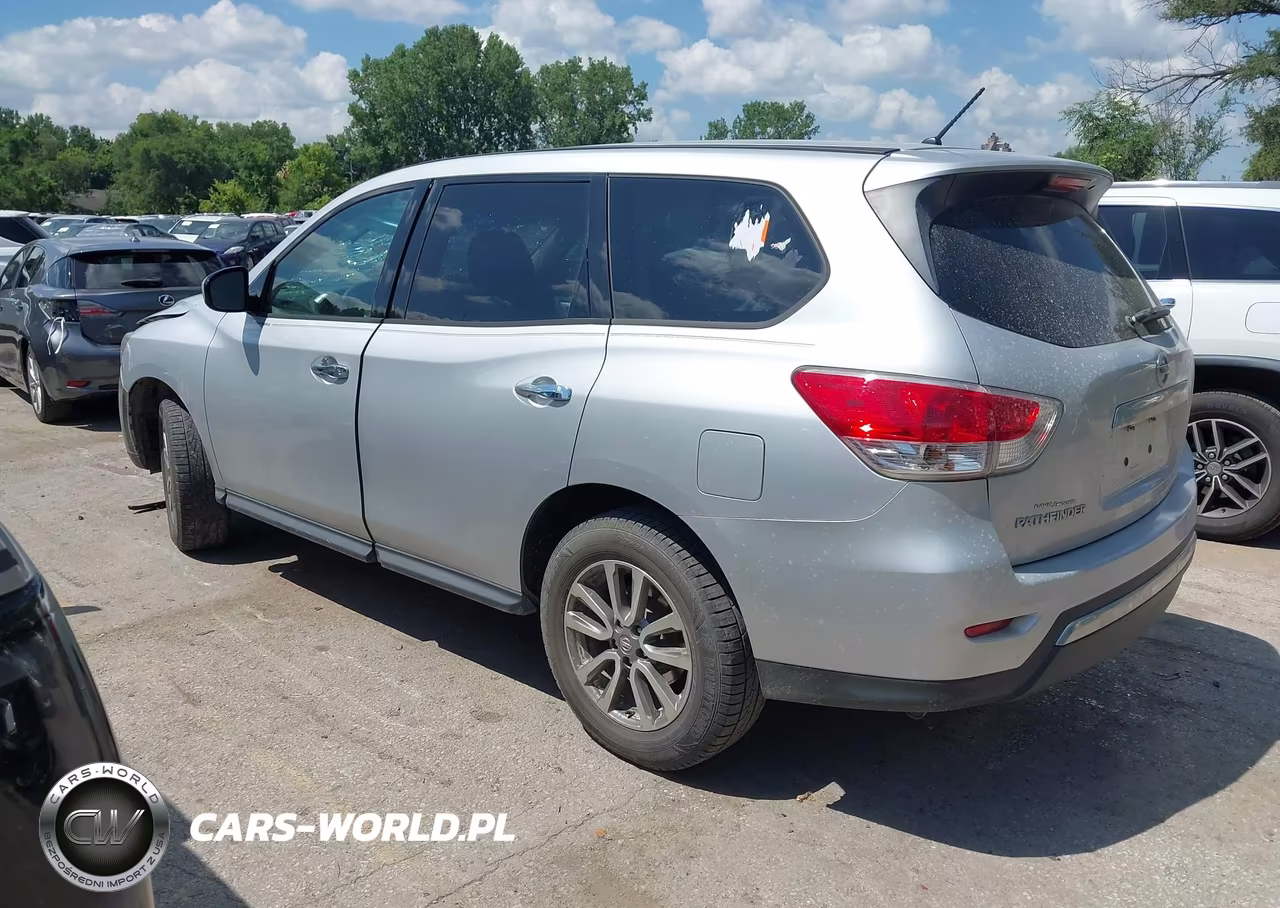 2013 Nissan Pathfinder S VIN:5N1AR2MN7DC613342 - 3
