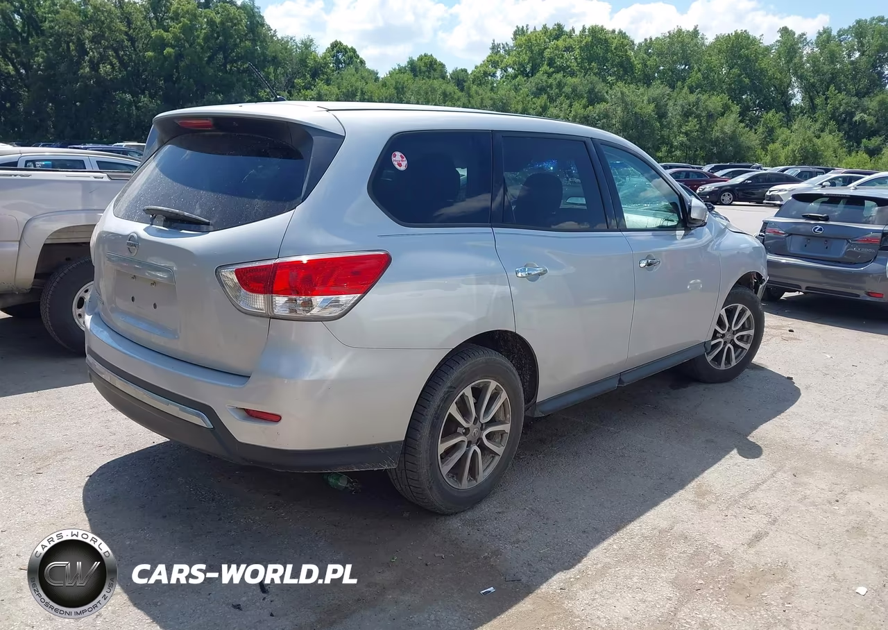 2013 Nissan Pathfinder S VIN:5N1AR2MN7DC613342 - 4