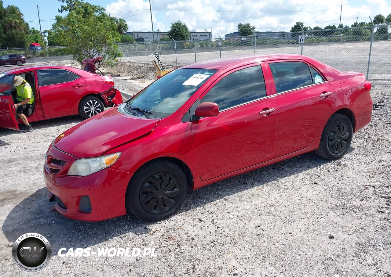 2013 Toyota Corolla L VIN:2T1BU4EE9DC121114 - 2