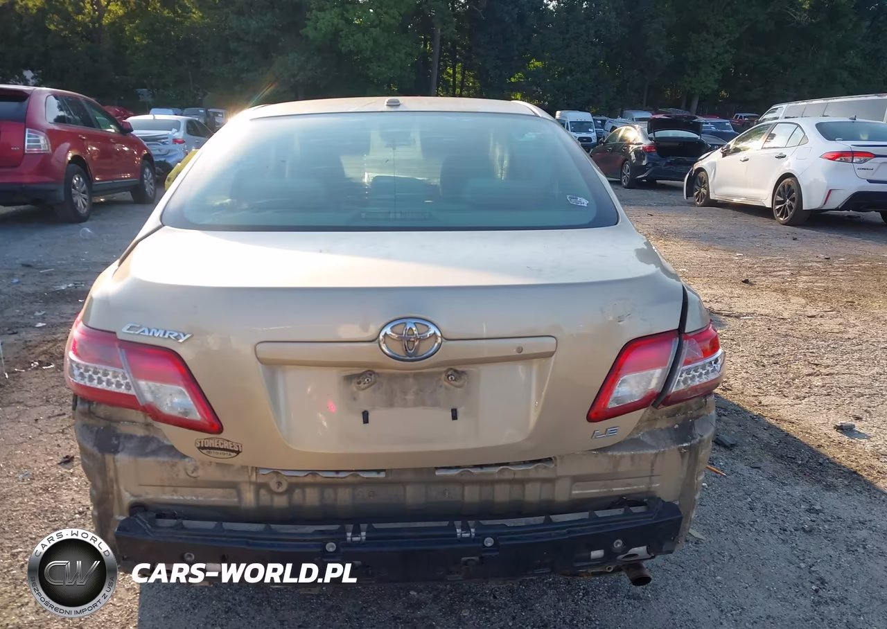 2011 Toyota Camry Le VIN:4T1BF3EK2BU159810 - 17