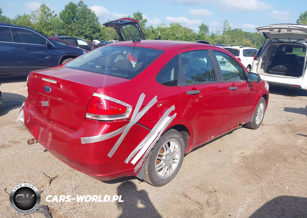 2009 Ford Focus Se VIN:1FAHP35N59W160833 - 4