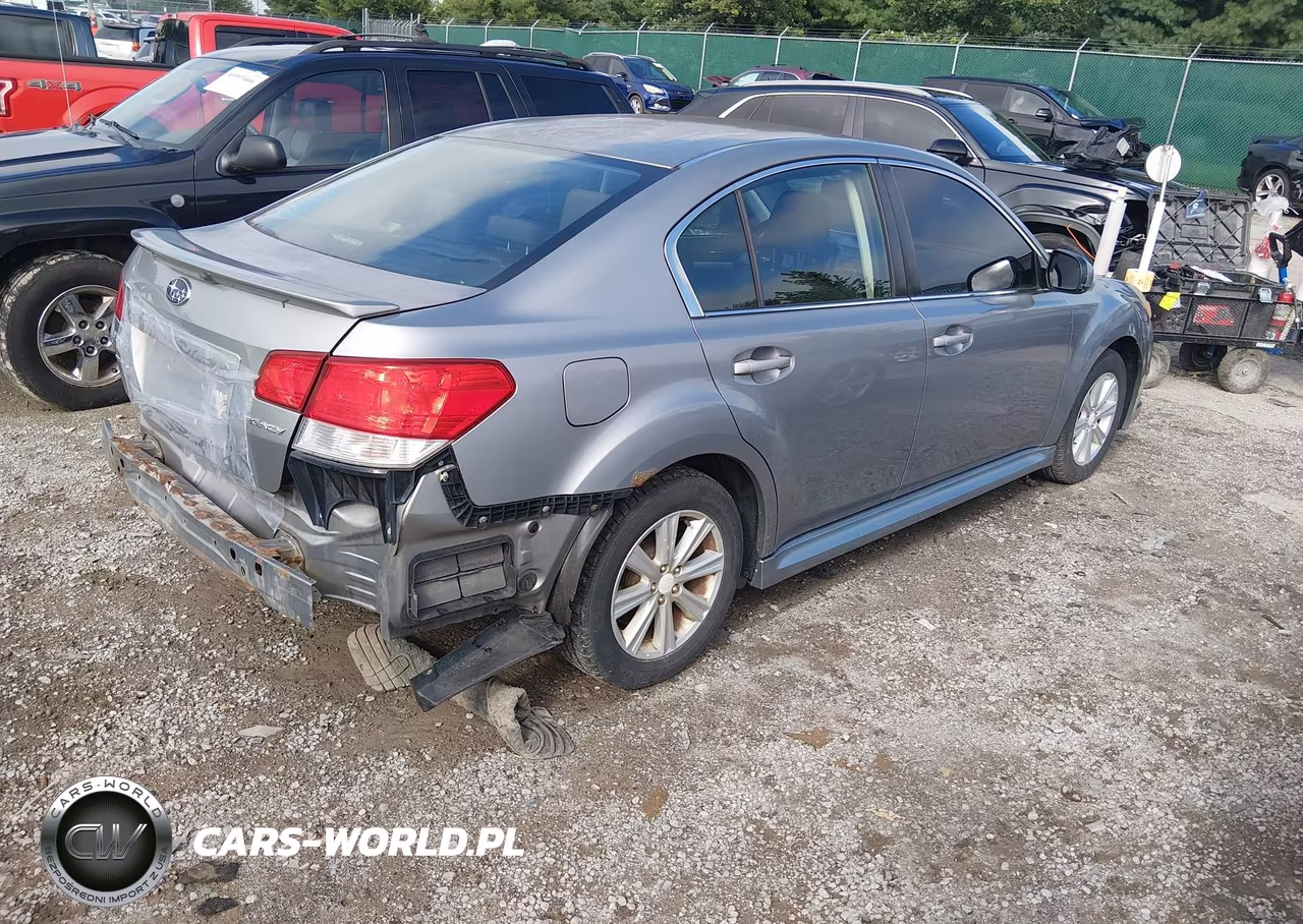 2010 Subaru Legacy 2.5I Premium VIN:4S3BMCH69A3211835 - 4