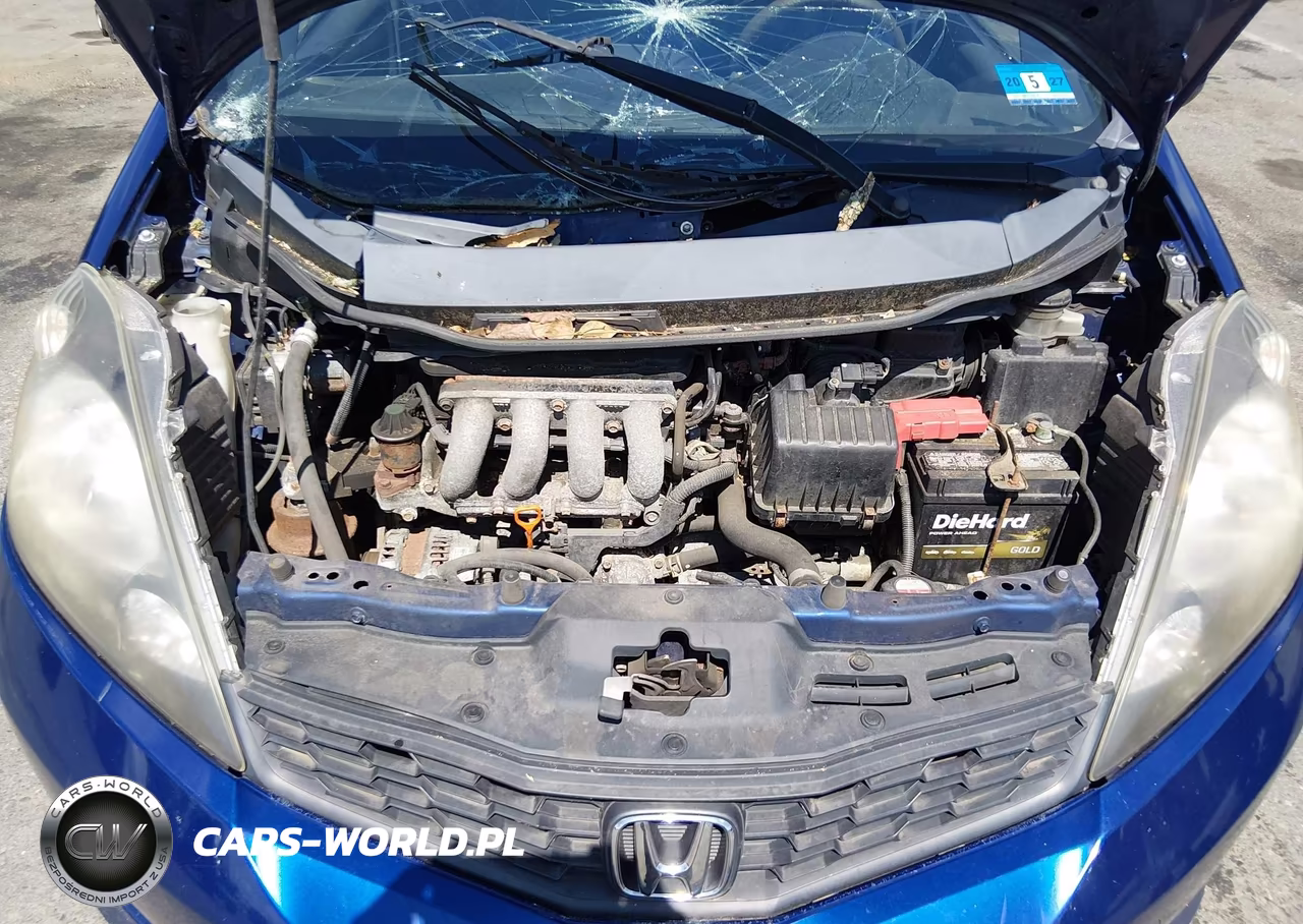 2012 Honda Fit Sport VIN:JHMGE8H51CC039955 - 10