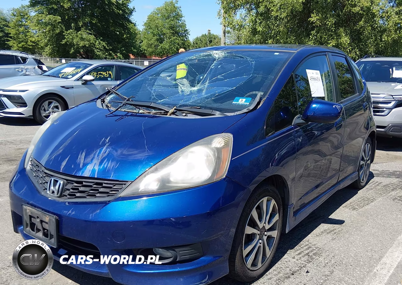 2012 Honda Fit Sport VIN:JHMGE8H51CC039955 - 2