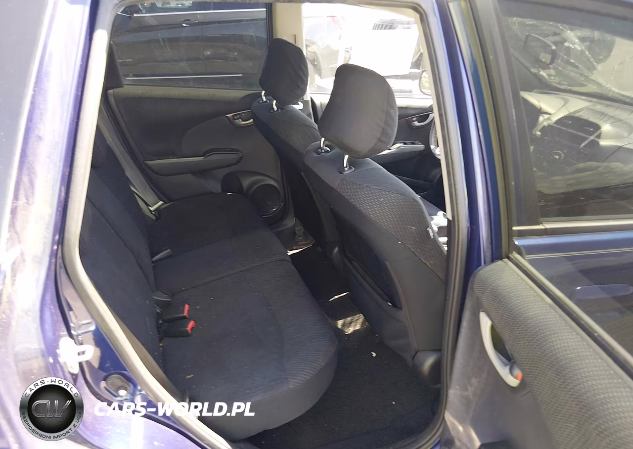 2012 Honda Fit Sport VIN:JHMGE8H51CC039955 - 8