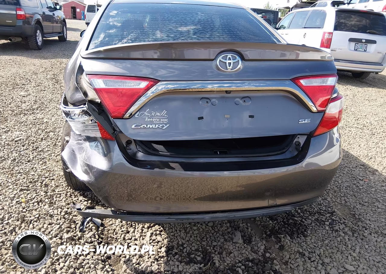 2016 Toyota Camry Se VIN:4T1BF1FK5GU138878 - 17