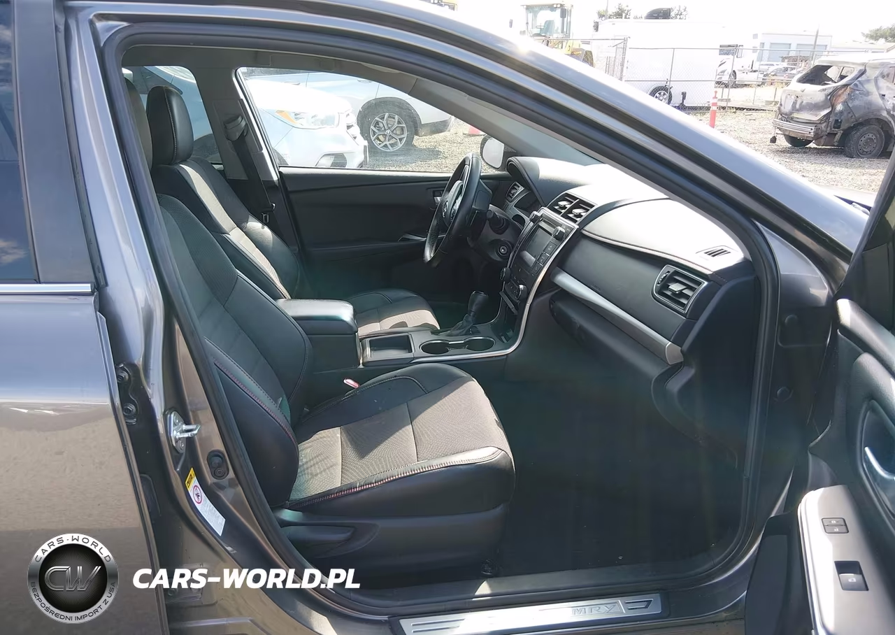 2016 Toyota Camry Se VIN:4T1BF1FK5GU138878 - 5