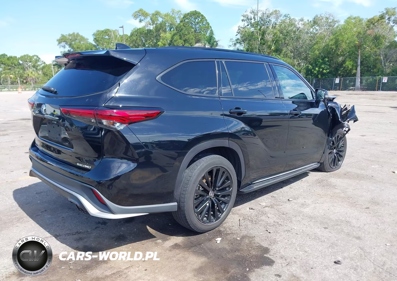 2023 Toyota Highlander Xse VIN:5TDKDRBH9PS017732 - 4