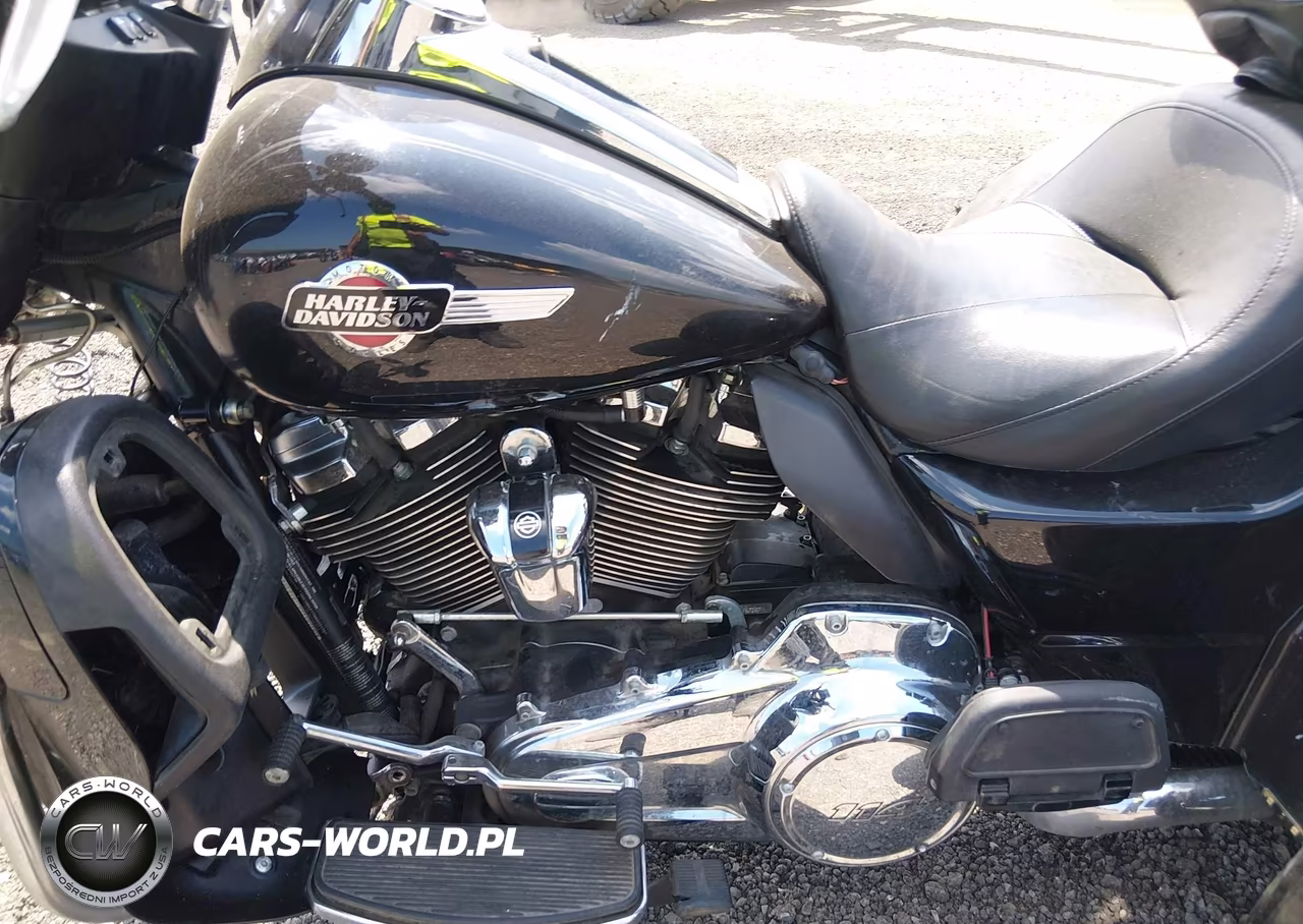 2022 Harley-Davidson Flhtcutg VIN:1HD1MAF17NB853178 - 9