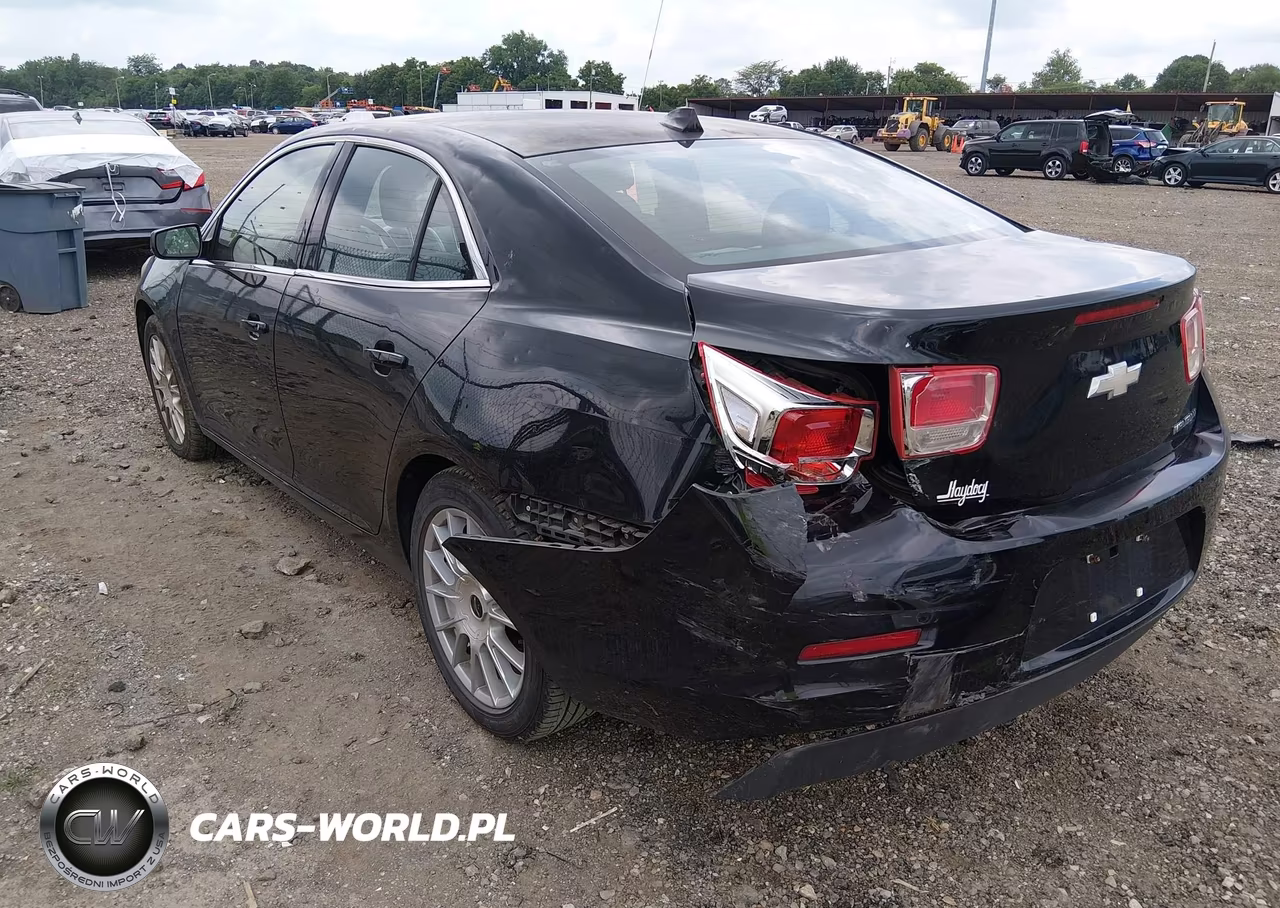 2013 Chevrolet Malibu 2Lt VIN:1G11E5SA4DU106242 - 3