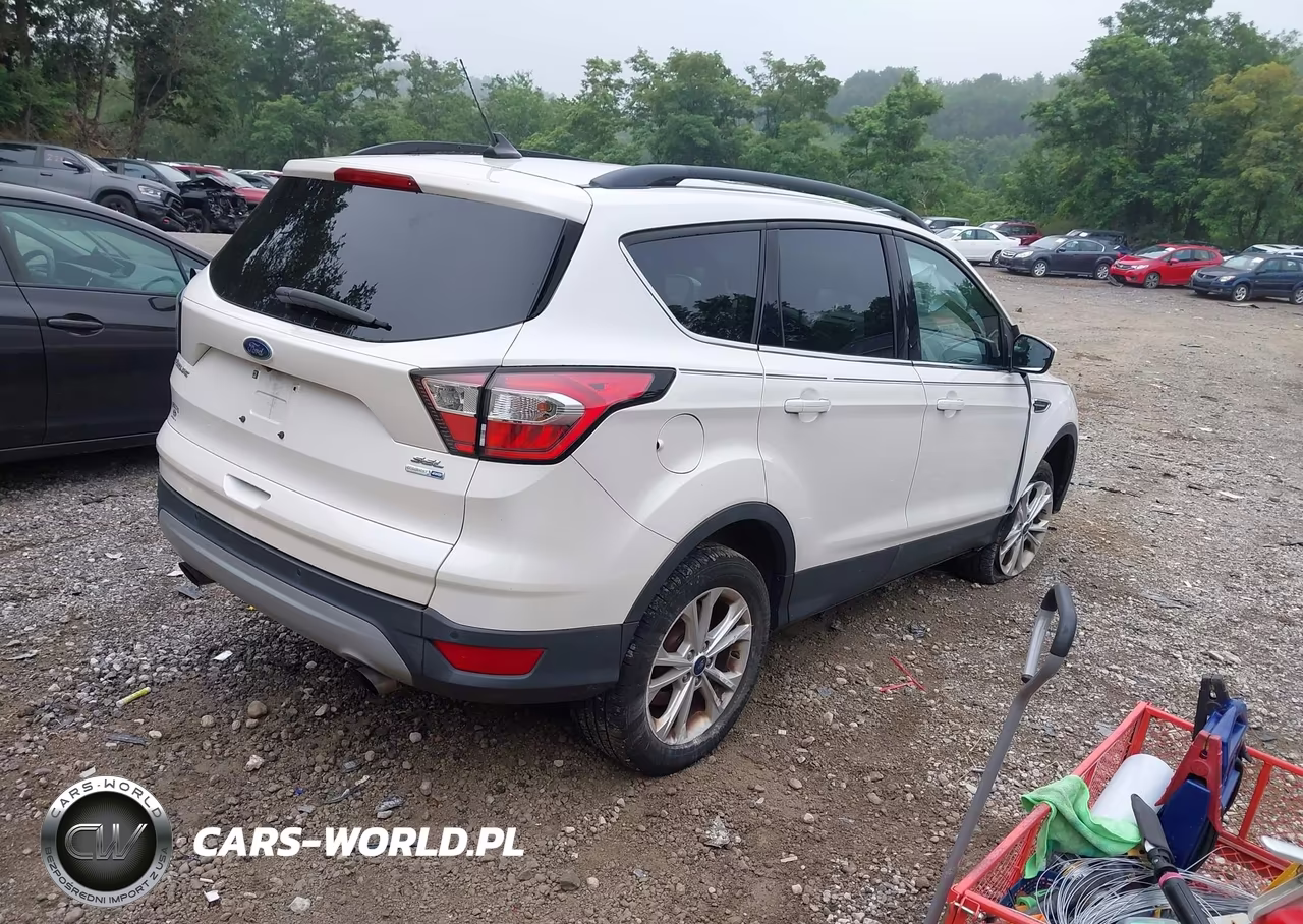 2018 Ford Escape Sel VIN:1FMCU9HD4JUC74238 - 4