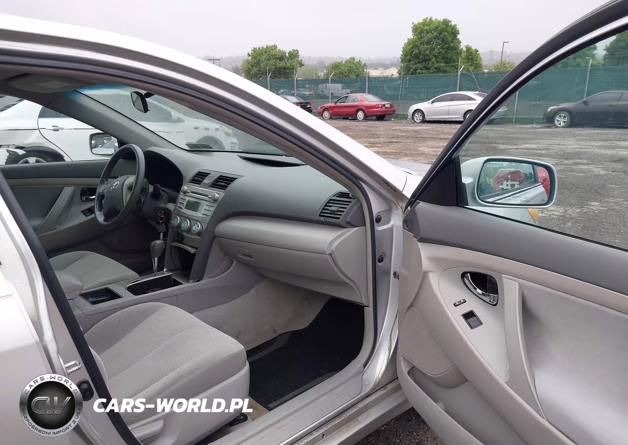 2009 Toyota Camry Le VIN:4T1BE46K99U416334 - 5