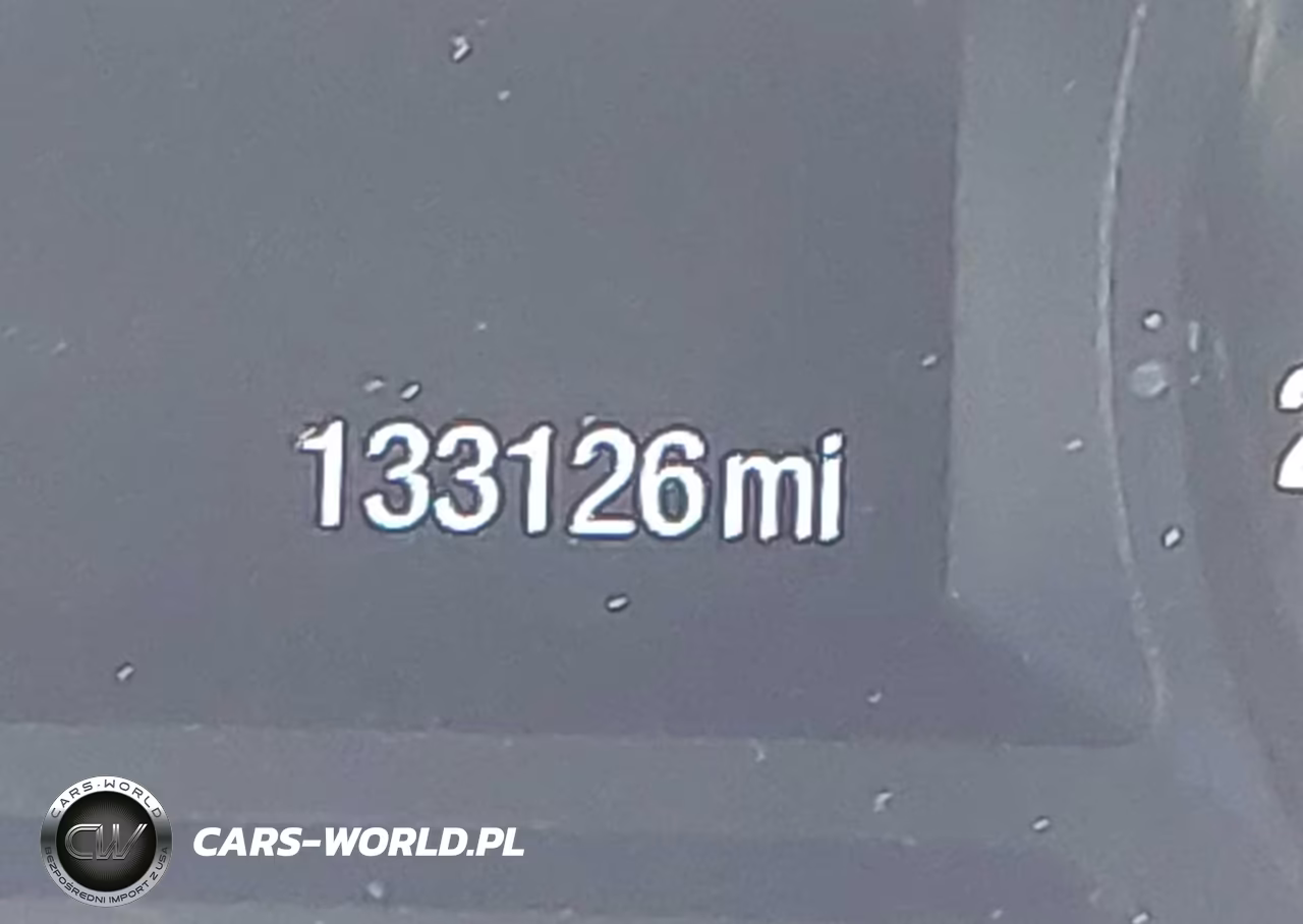 2016 Ford Edge Se VIN:2FMPK4G99GBC00318 - 16