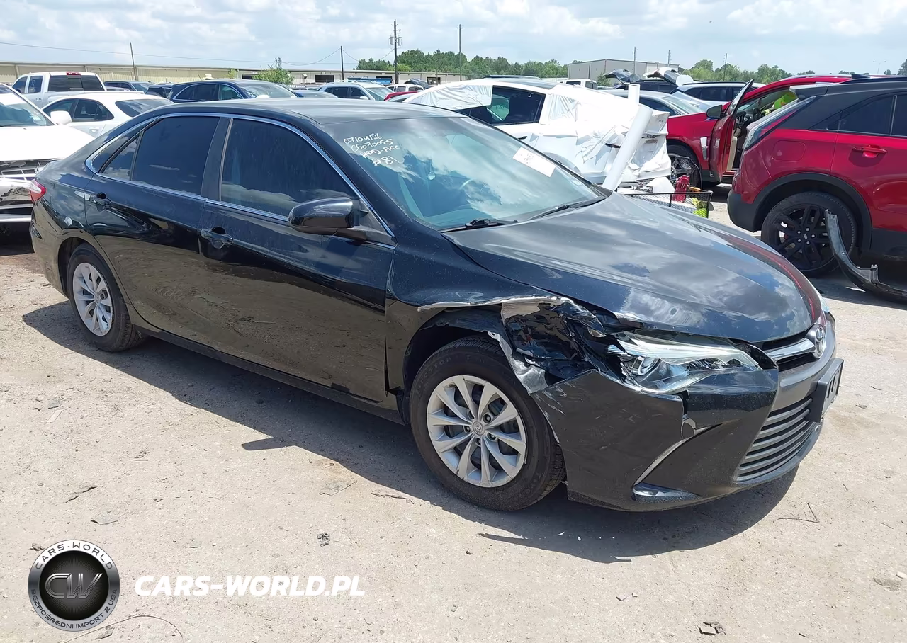 2016 Toyota Camry Le