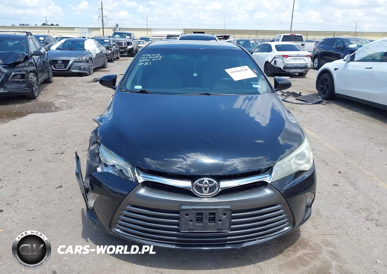 2016 Toyota Camry Le VIN:4T4BF1FK0GR584426 - 12