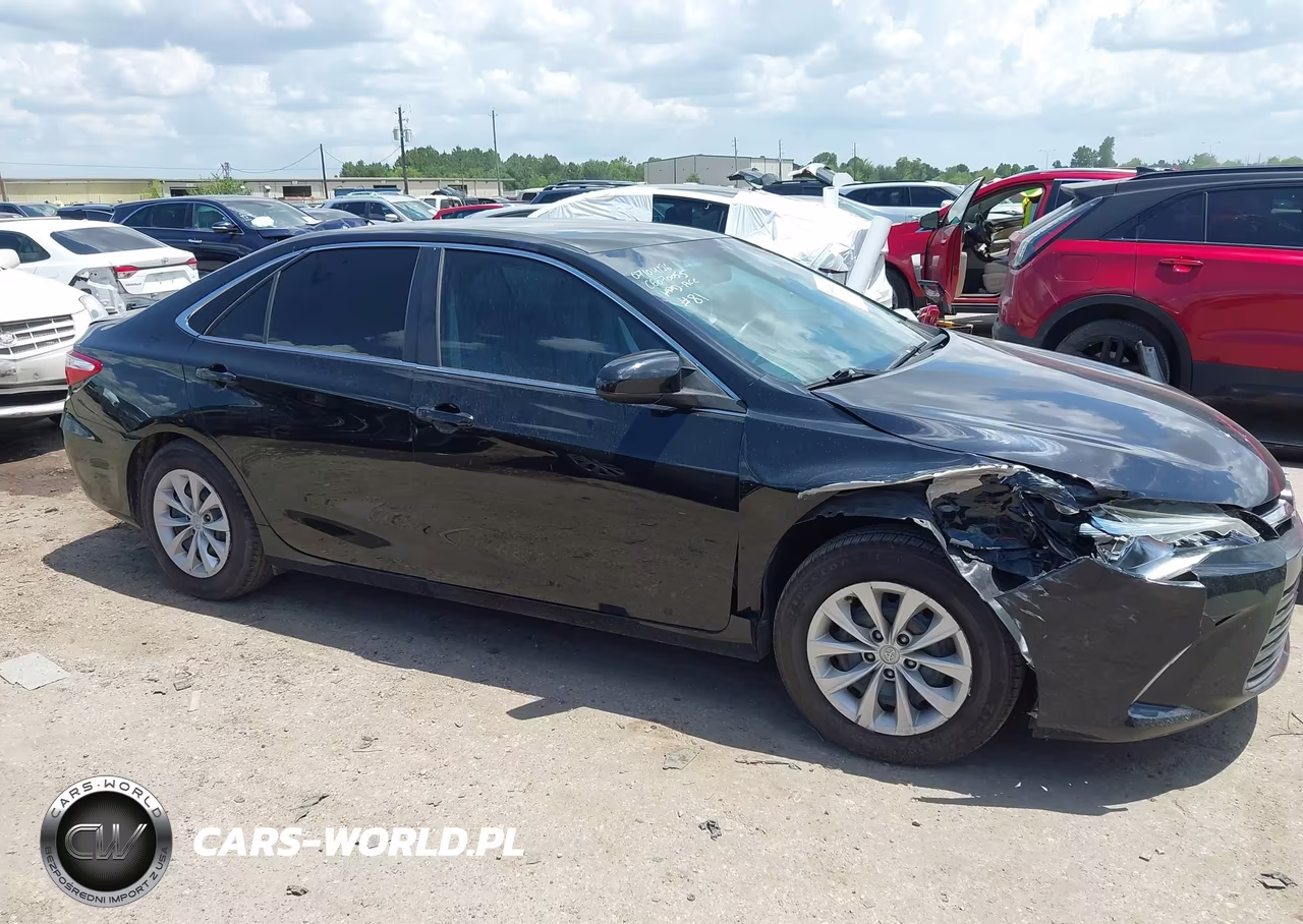 2016 Toyota Camry Le VIN:4T4BF1FK0GR584426 - 13