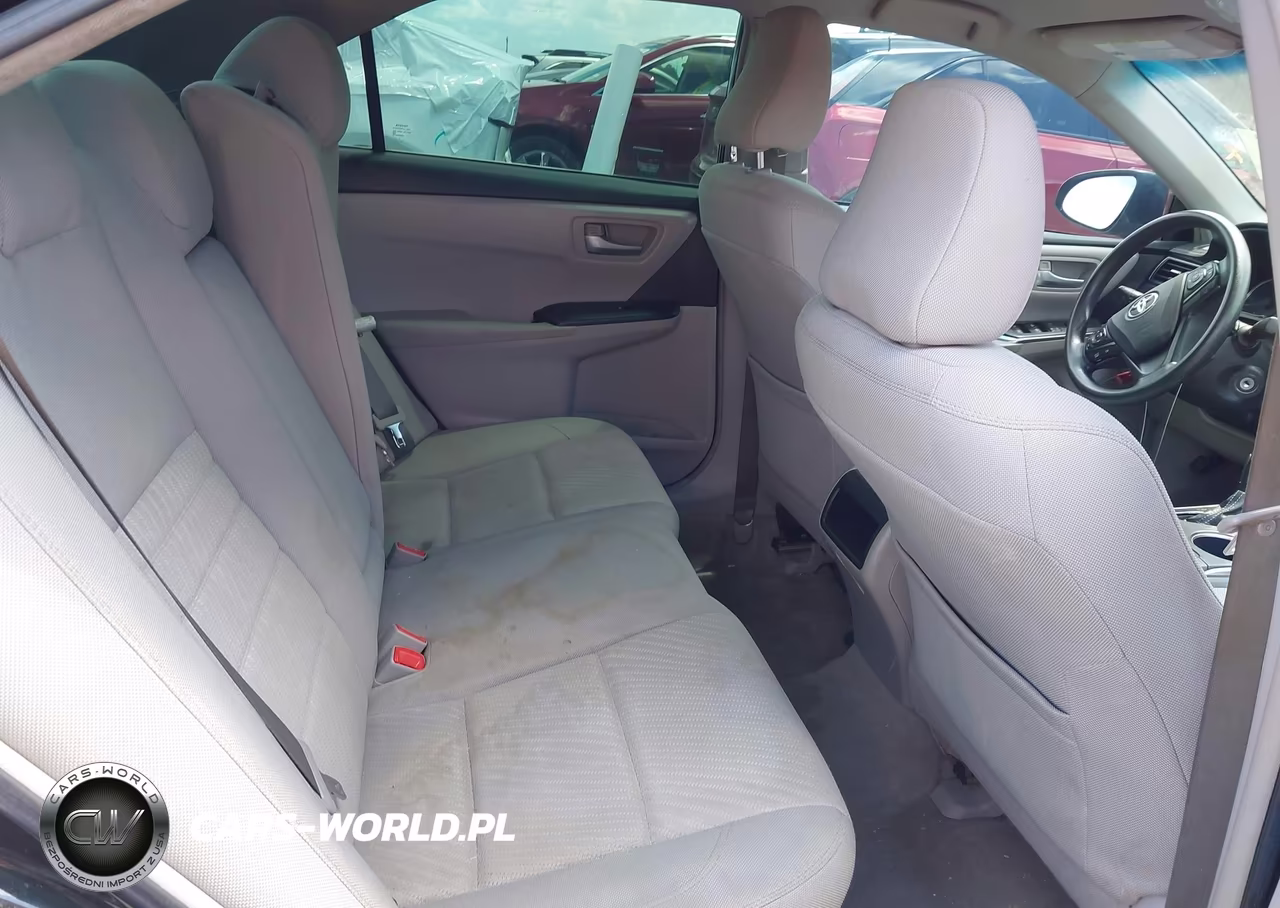 2016 Toyota Camry Le VIN:4T4BF1FK0GR584426 - 8