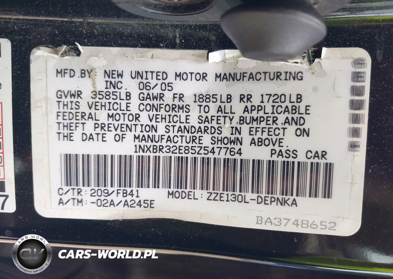 2005 Toyota Corolla Le VIN:1NXBR32E85Z547764 - 9
