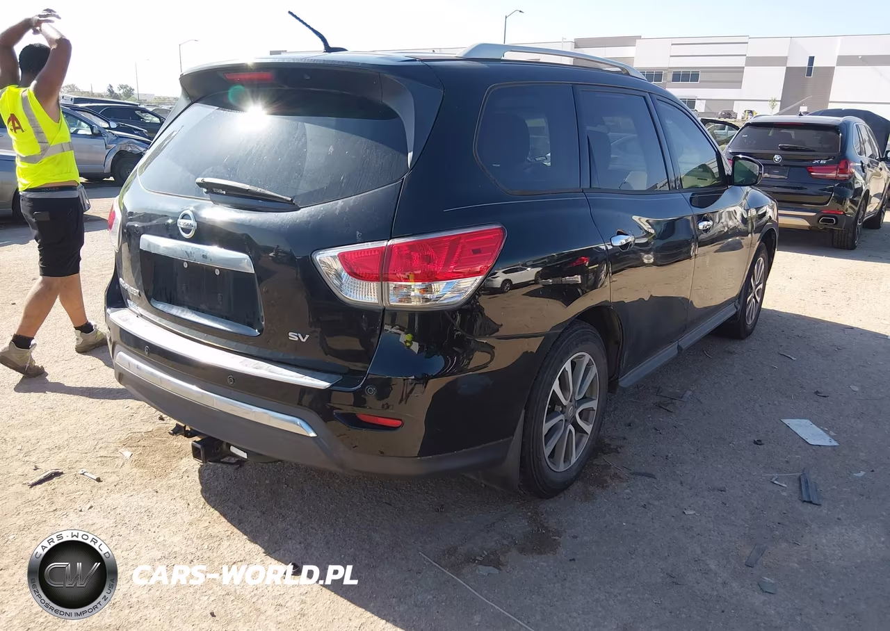 2014 Nissan Pathfinder Sv VIN:5N1AR2MN7EC652983 - 4
