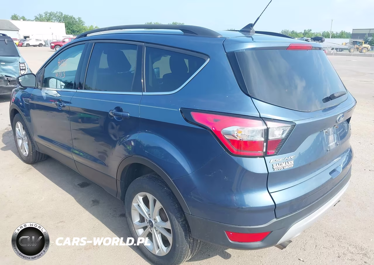 2018 Ford Escape Se VIN:1FMCU9GD5JUC47275 - 3