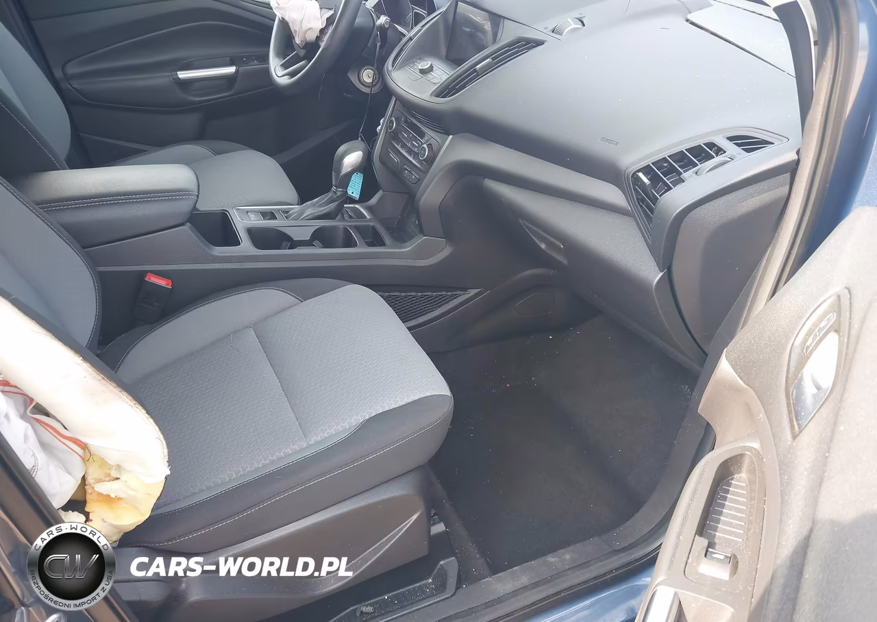 2018 Ford Escape Se VIN:1FMCU9GD5JUC47275 - 5