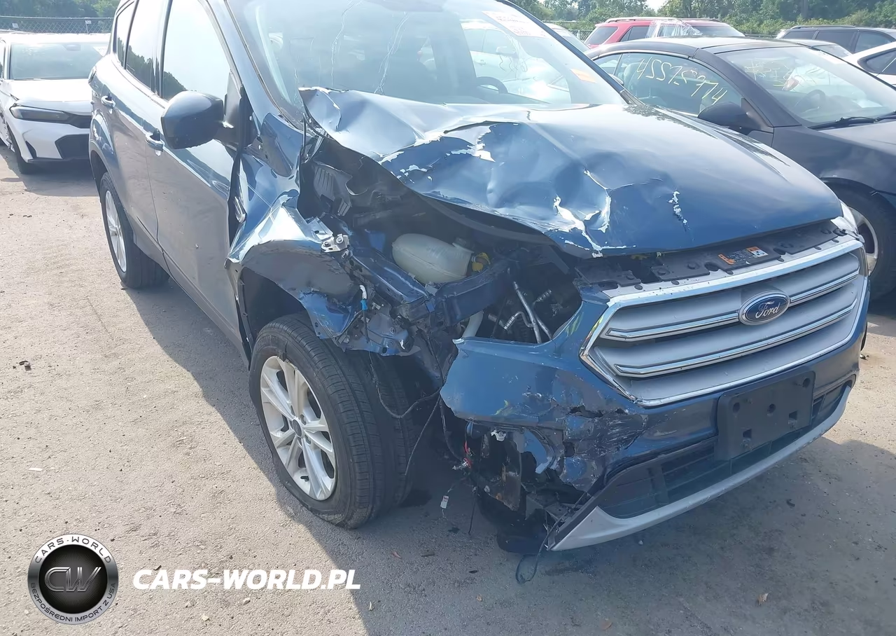 2018 Ford Escape Se VIN:1FMCU9GD5JUC47275 - 6