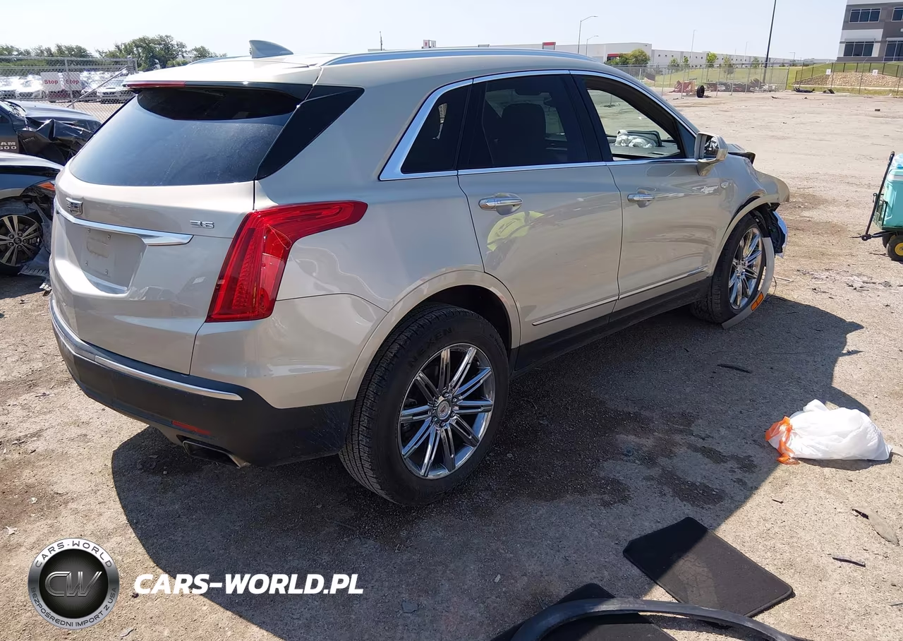 2017 Cadillac Xt5 Premium Luxury VIN:1GYKNCRS9HZ103676 - 4