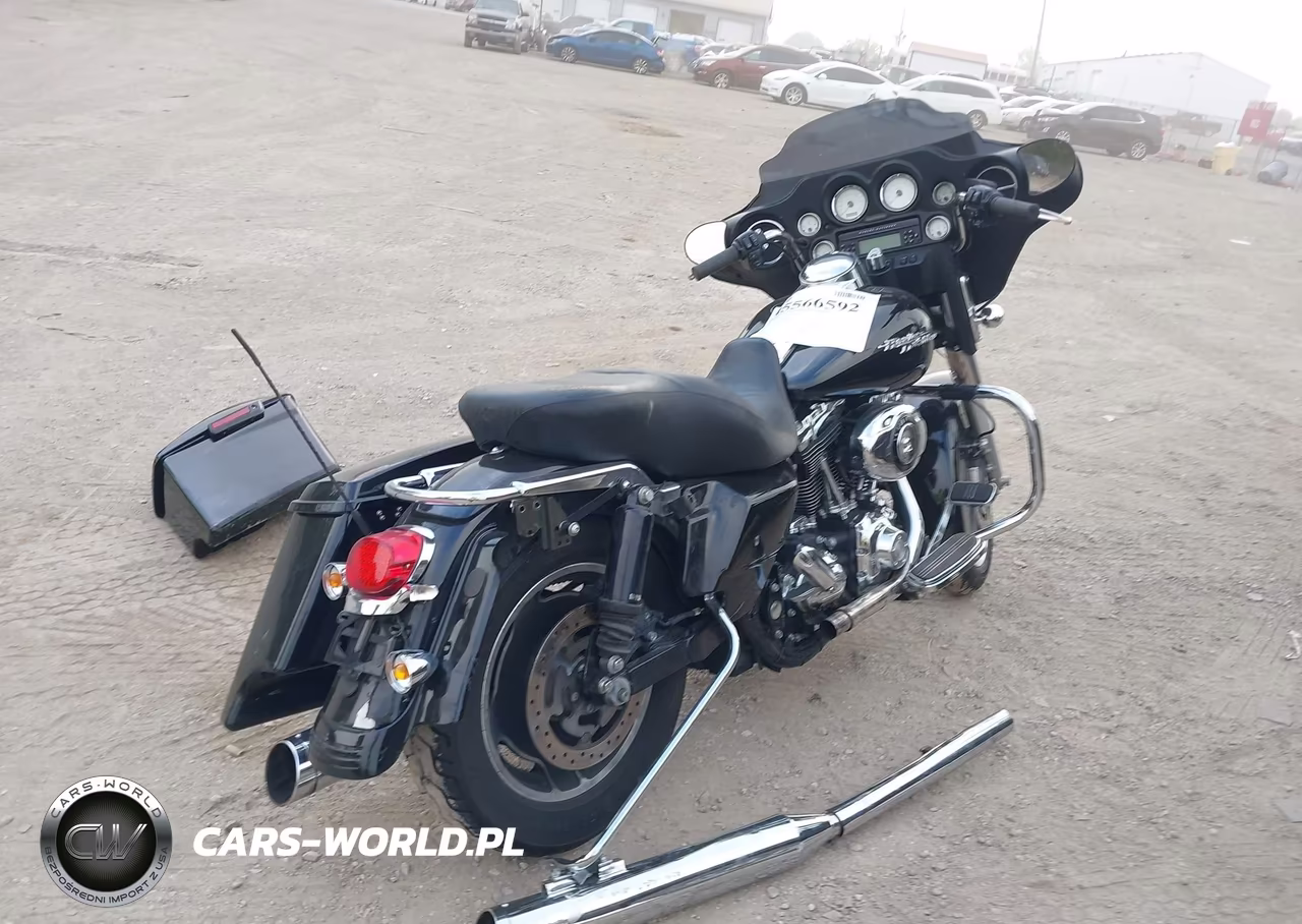 2008 Harley-Davidson Flhx VIN:1HD1KB4178Y652204 - 4