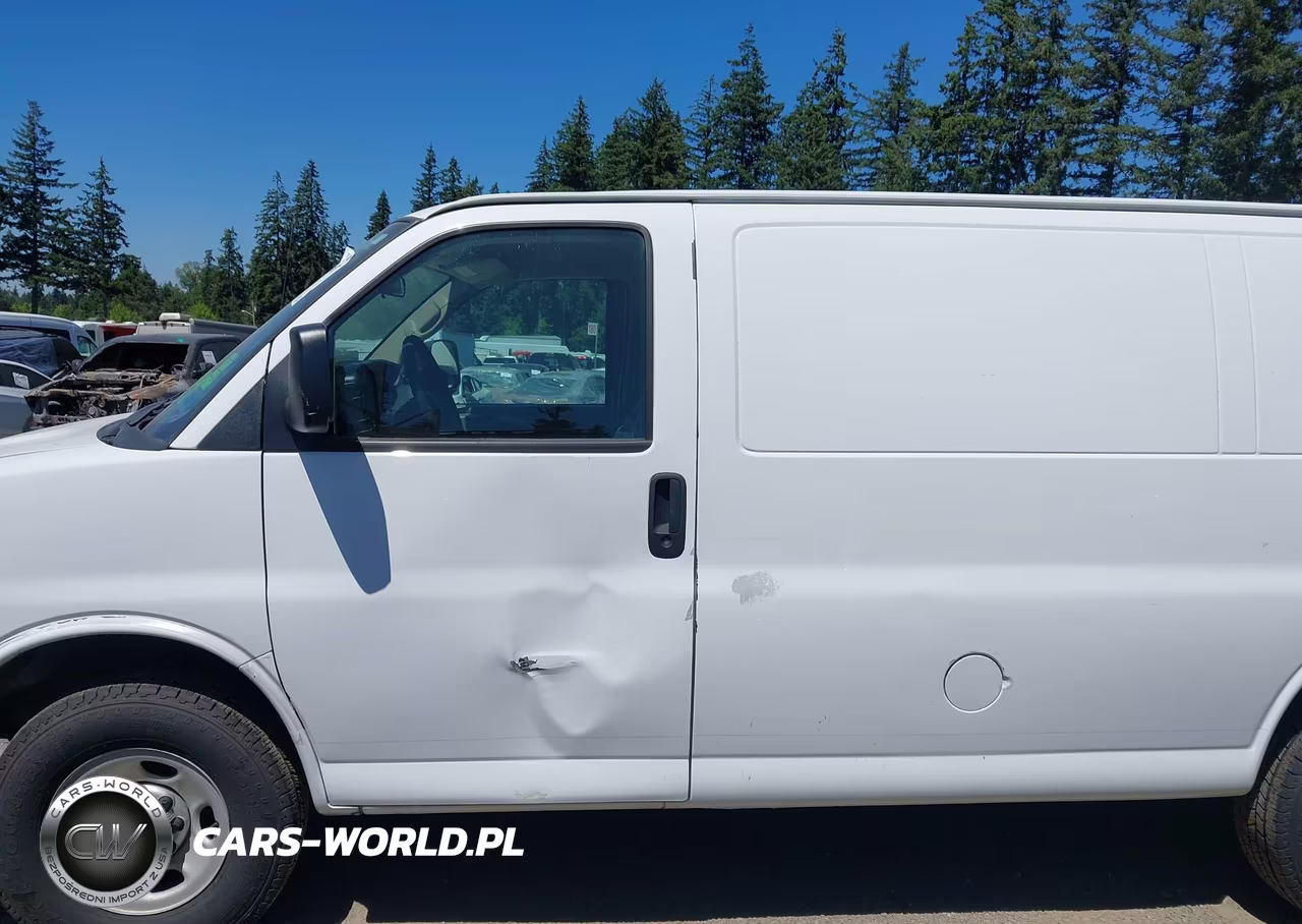 2015 Chevrolet Express 2500 Work Van VIN:1GCWGFCF7F1185479 - 14