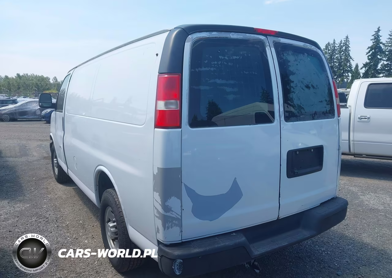 2015 Chevrolet Express 2500 Work Van VIN:1GCWGFCF7F1185479 - 3