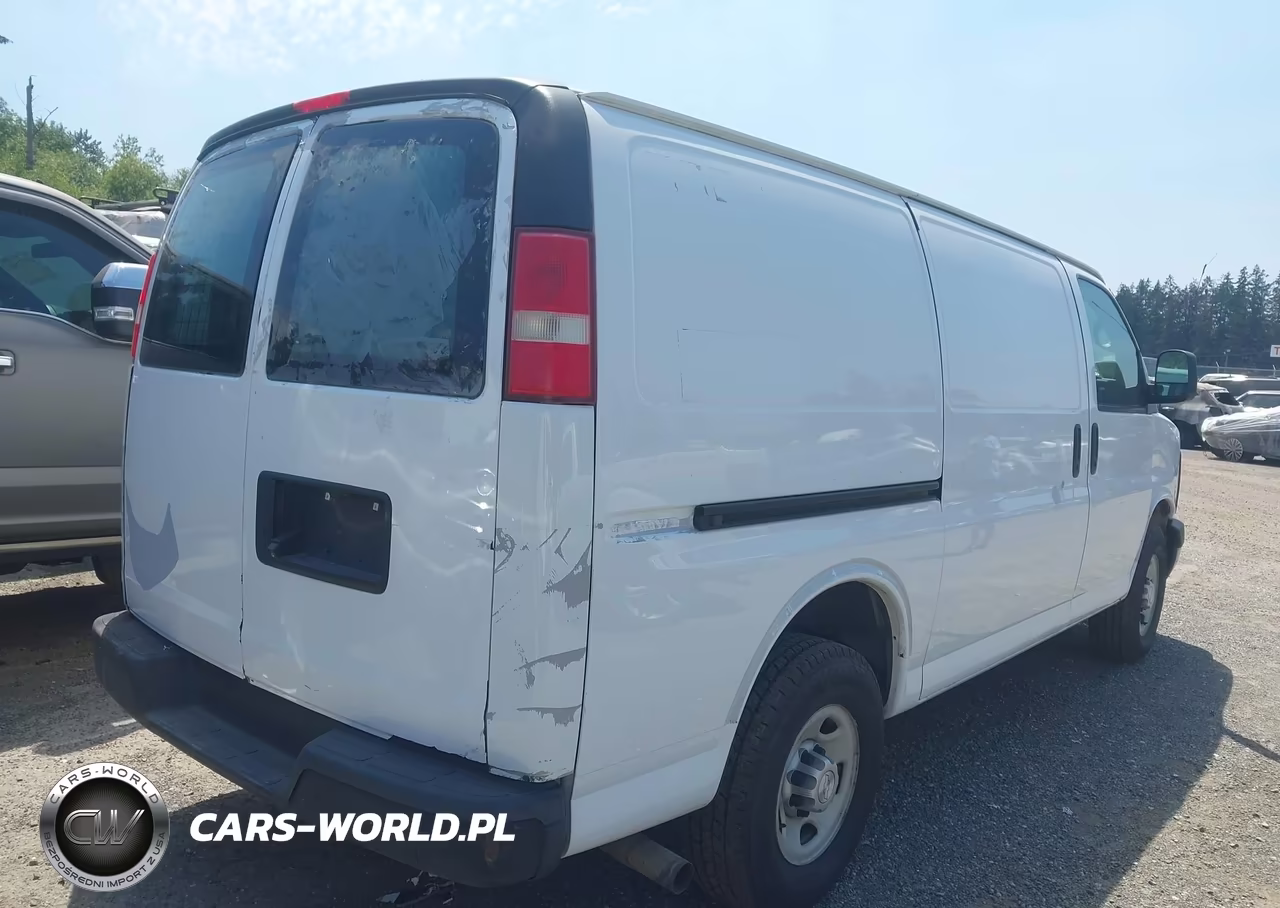 2015 Chevrolet Express 2500 Work Van VIN:1GCWGFCF7F1185479 - 4