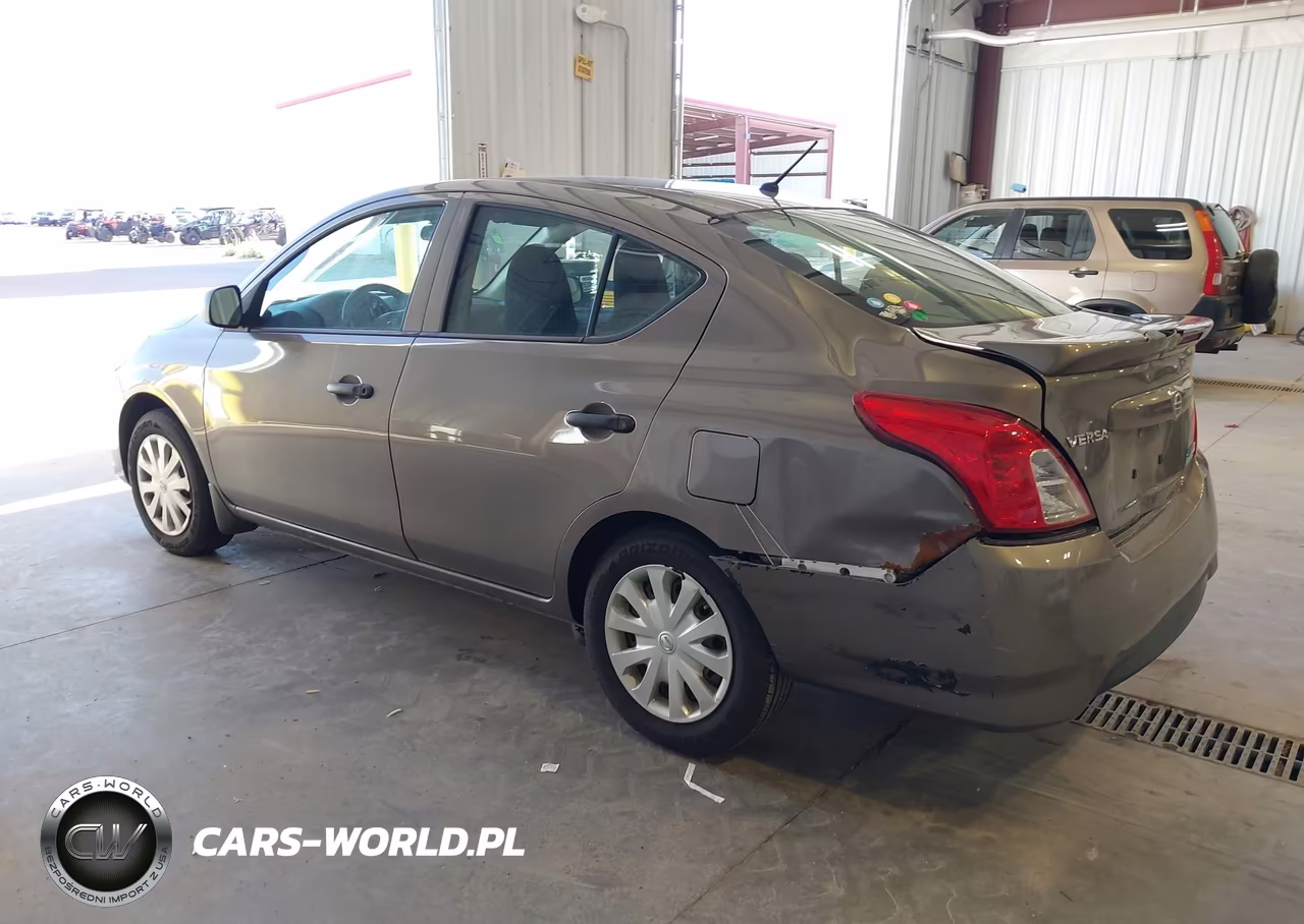 2015 Nissan Versa 1.6 S+ VIN:3N1CN7AP3FL957448 - 3